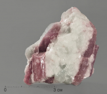 Турмалин (рубеллит) в кварце - «globural.ru» - Тихорецк